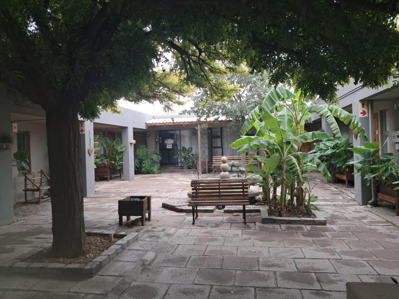 Hopetown Guesthouse ภายนอก รูปภาพ